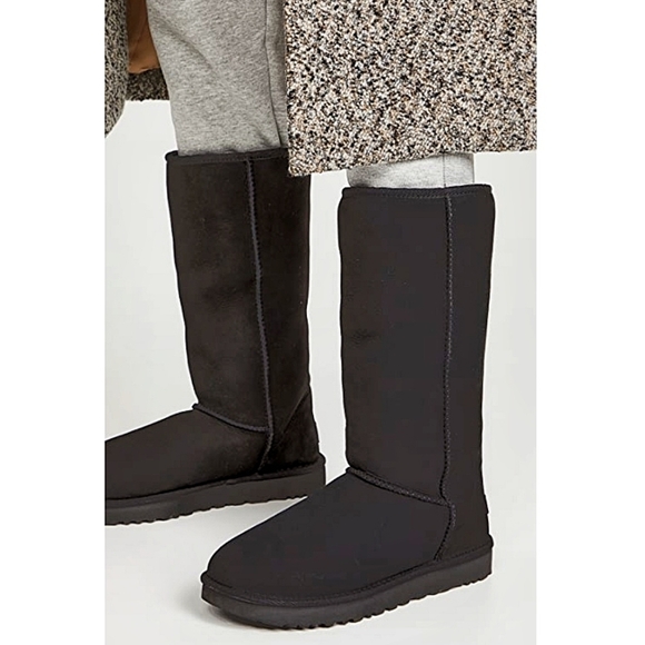 🌸 UGG | Classic Tall II Suede Sherpa lined Boots, size 6, Black - Picture 2 of 12